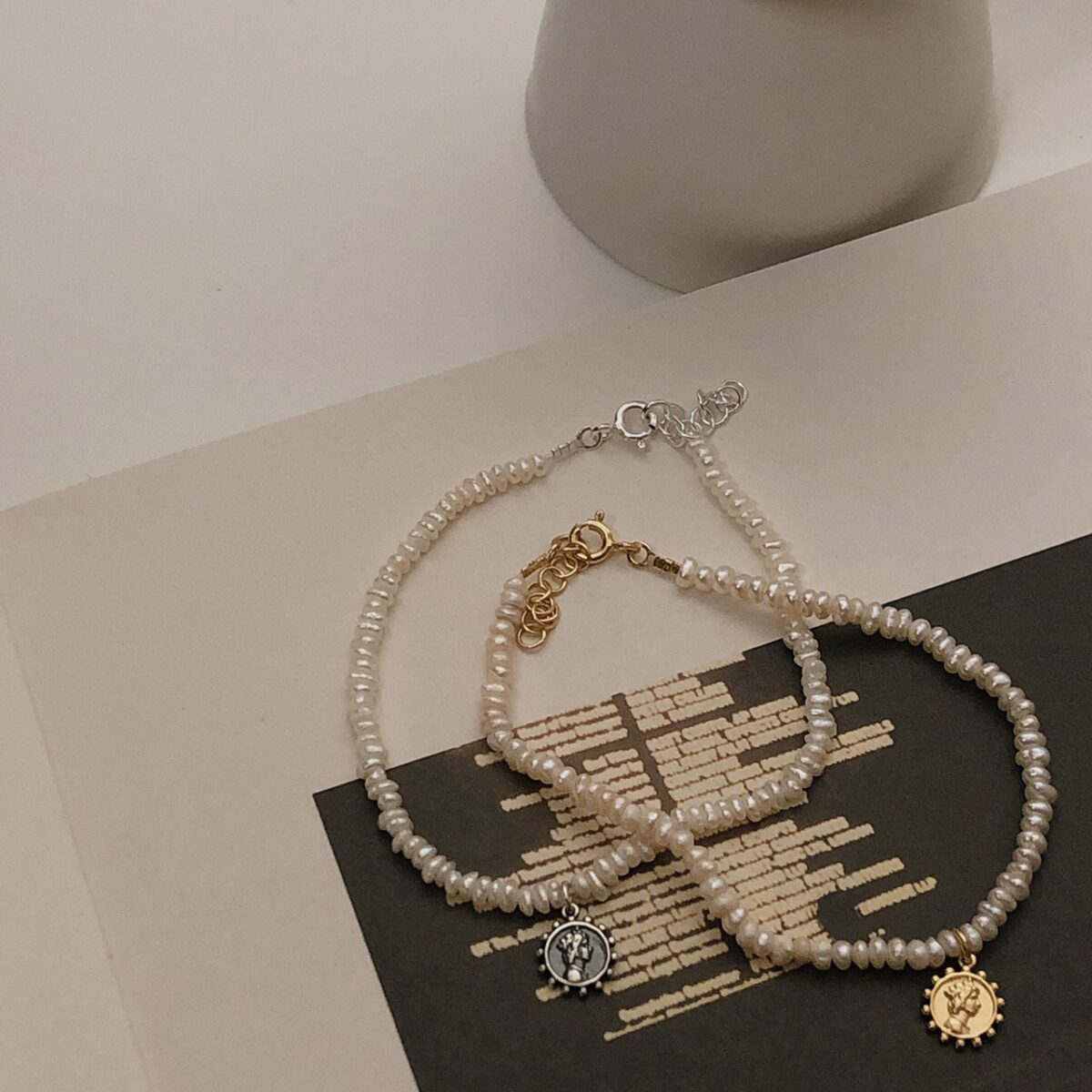 純銀小圓牌天然珍珠手鍊