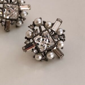 珍珠鑽花團耳環