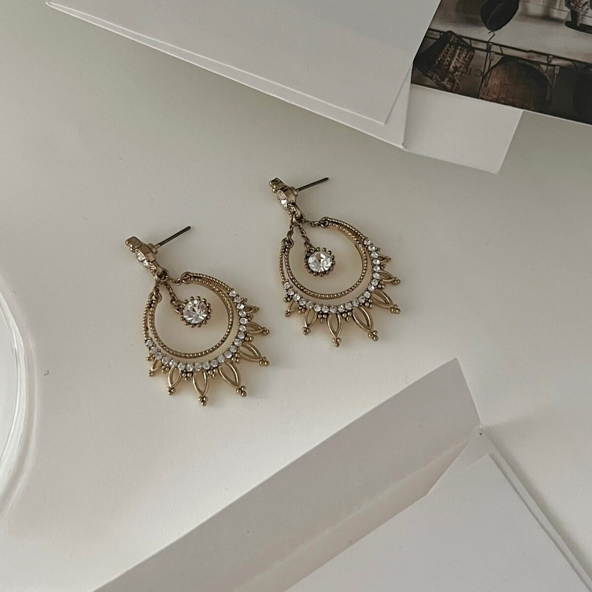 復古光芒垂墜小鑽耳環