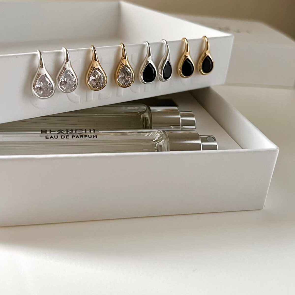 純銀水滴寶石耳環